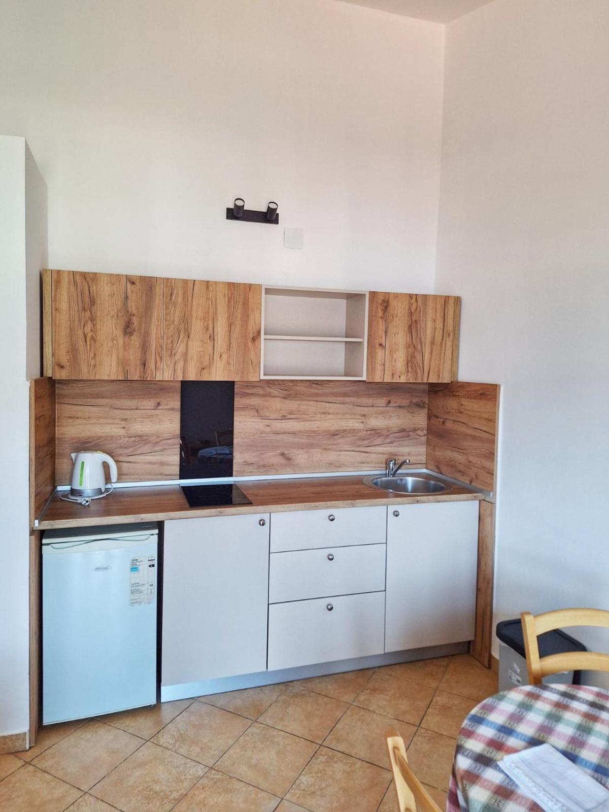 Apartmani Cupic 布德瓦 外观 照片