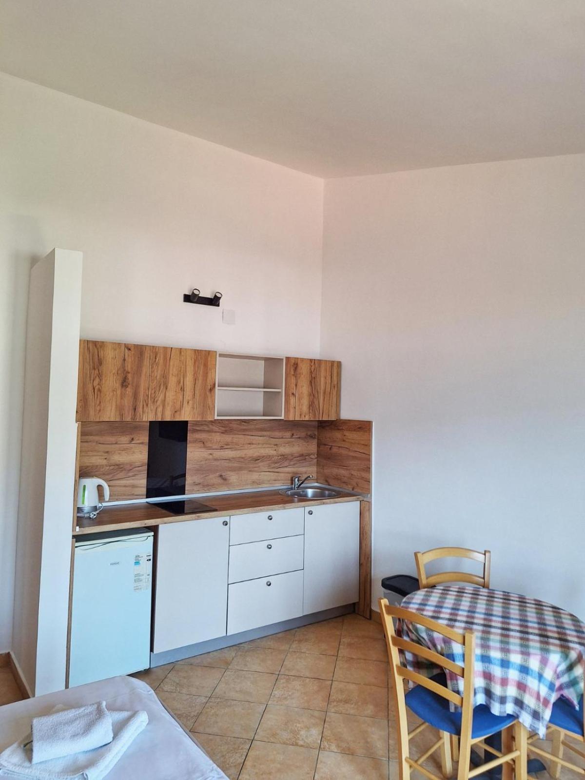 Apartmani Cupic 布德瓦 外观 照片