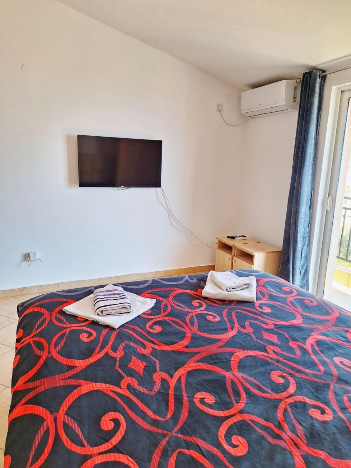 Apartmani Cupic 布德瓦 外观 照片